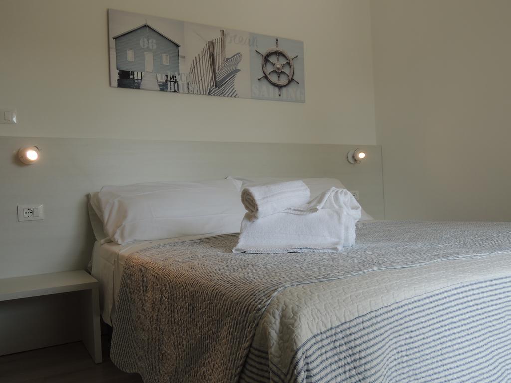 Hotel Ai Fiori Grado Exteriör bild
